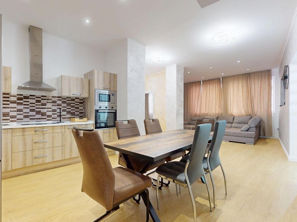 3 bedrooms Apartment in Alicante, Spain No. 276418