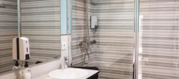 Apartamento de 5 dormitorios en Córdoba, Spain No. 19695 34