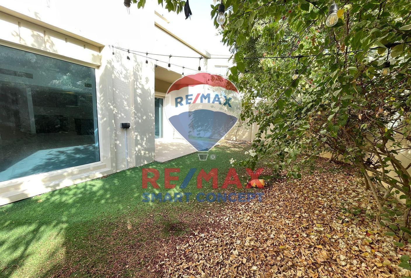 4 bedrooms Villa in Al Reef, UAE No. 25456