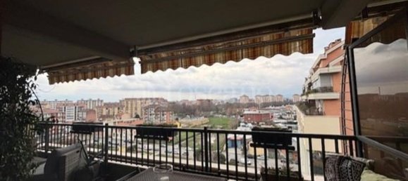 2 rooms Apartment in Turin, Italy No. 148636 3