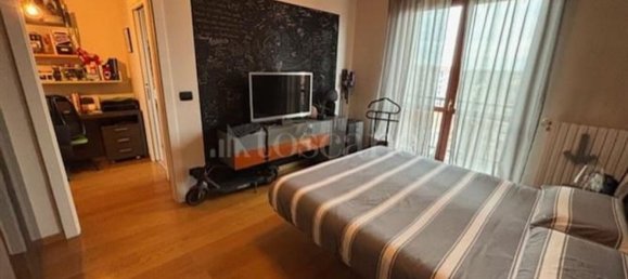2 rooms Apartment in Turin, Italy No. 148636 8