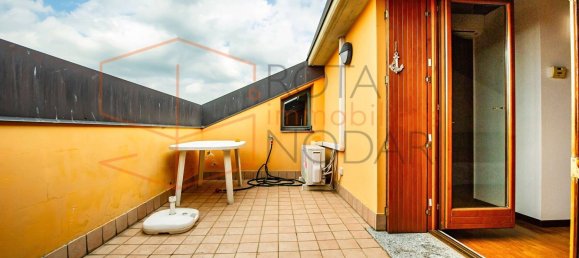 3 chambres Appartement à Bergamo, Italy No. 380810 16