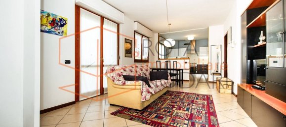 3 chambres Appartement à Bergamo, Italy No. 380810 3