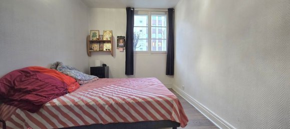 2 Schlafzimmer Wohnung in Colombes, France, Nr. 145122 3