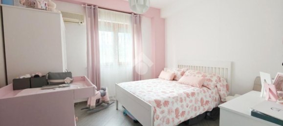 4 rooms Apartment in Palermo, Italy No. 157253 11