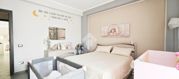 4 rooms Apartment in Palermo, Italy No. 157253 8