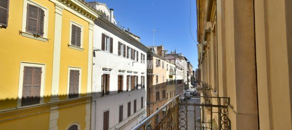 5-salle Appartement à Osimo, Italy No. 109192 6