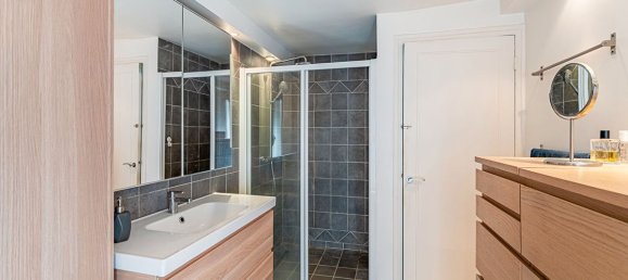 3 bedrooms House in Clamart, France No. 327436 13