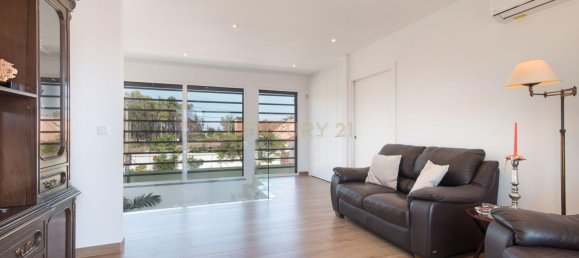 4 bedrooms House in Almada, Portugal No. 137566 19