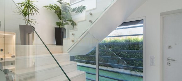 4 bedrooms House in Almada, Portugal No. 137566 11