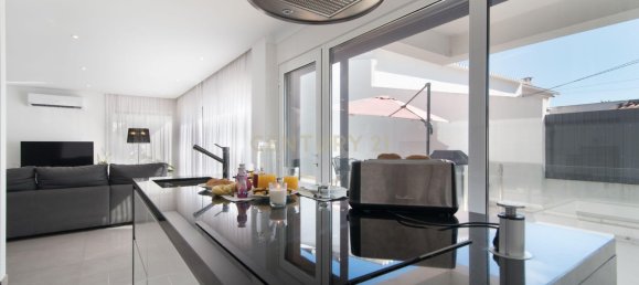 4 bedrooms House in Almada, Portugal No. 137566 6