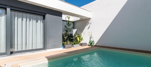 4 bedrooms House in Almada, Portugal No. 137566 39