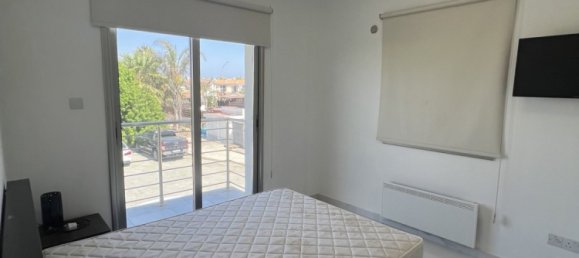 Adosado de 3 dormitorios en Pervolia, Cyprus No. 26132 21