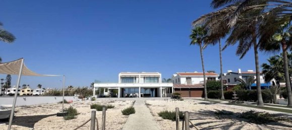 Adosado de 3 dormitorios en Pervolia, Cyprus No. 26132 5