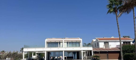 Adosado de 3 dormitorios en Pervolia, Cyprus No. 26132 8