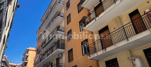 Apartamento T2 em San Giovanni la Punta, Italy N.º 89192 18