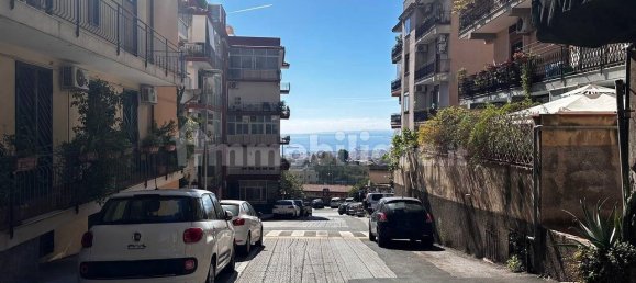 Apartamento T2 em San Giovanni la Punta, Italy N.º 89192 17