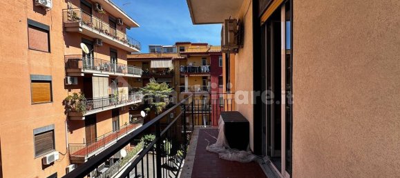 Apartamento T2 em San Giovanni la Punta, Italy N.º 89192 9