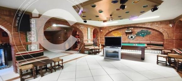 8 Schlafzimmer Haus in Vegas del Genil, Spain, Nr. 188609 25