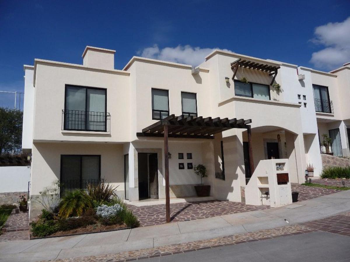 Дом с 3 спальнями в Гуанахуато, Мексика № 183134