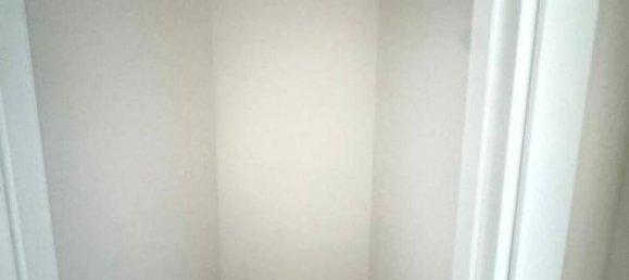 3غرفة شقة في Foggia, Italy رقم 19248 19