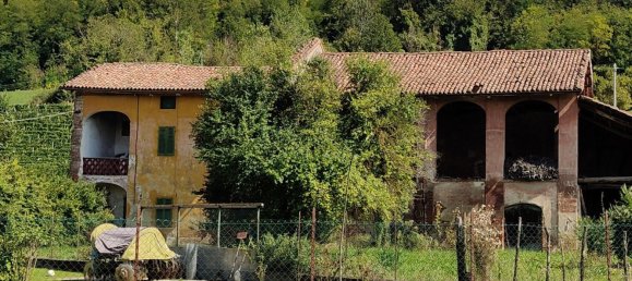8 Schlafzimmer Haus in Asti, Italy, Nr. 372790 5