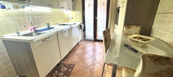 4 rooms Apartment in Marano di Napoli, Italy No. 2450 15