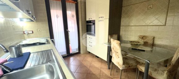 4 rooms Apartment in Marano di Napoli, Italy No. 2450 13