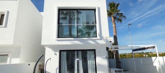 3 bedrooms Villa in Ciudad Quesada, Spain No. 176037 9