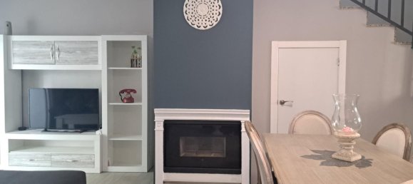 4 bedrooms Townhouse in Requena, Spain No. 162725 4