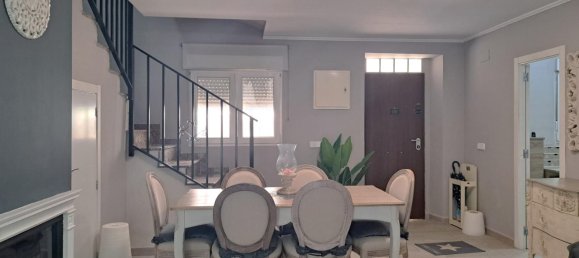 4 bedrooms Townhouse in Requena, Spain No. 162725 3