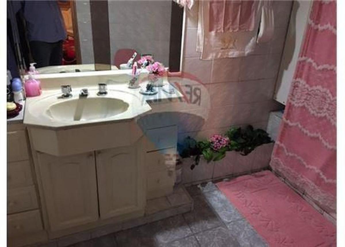 4 bedrooms House in Buenos Aires, Argentina No. 102059