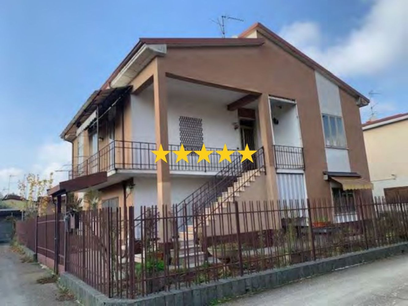 5-Zimmer Wohnung in Lungavilla, Italy, Nr. 180473