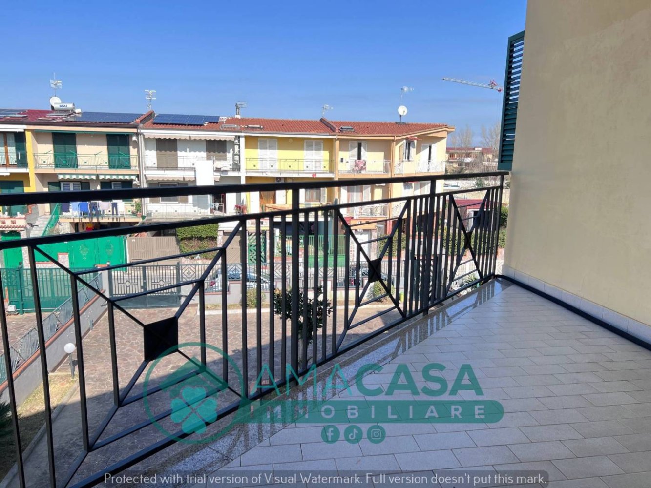 4 bedrooms House in Cesa, Italy No. 74554