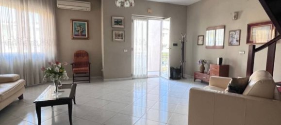 4 bedrooms House in Cesa, Italy No. 74554 7