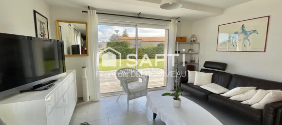 3 bedrooms House in Mouilleron-le-Captif, France No. 98464 5