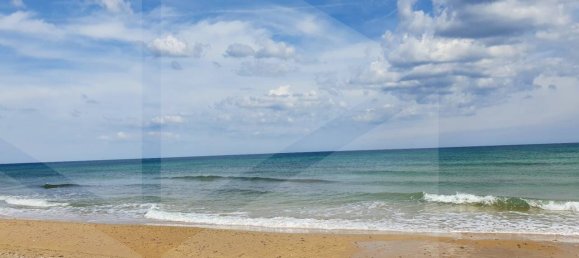 Estacionamento de 3 divisões em Torchiarolo, Italy N.º 27958 24