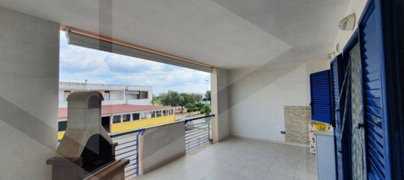 Estacionamento de 3 divisões em Torchiarolo, Italy N.º 27958 3