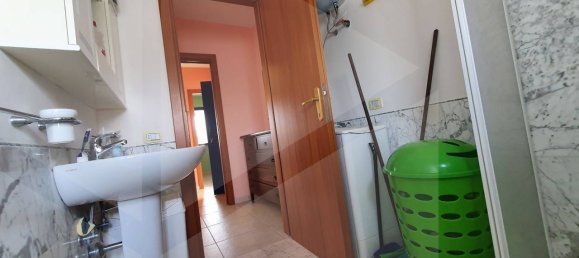 Estacionamento de 3 divisões em Torchiarolo, Italy N.º 27958 15