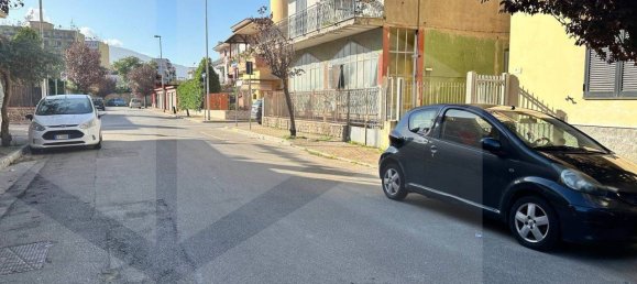 Квартира с 3 комнатами в Помильяно д’Арко, Италия № 24646 22