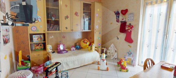 Квартира с 3 комнатами в Помильяно д’Арко, Италия № 24646 9