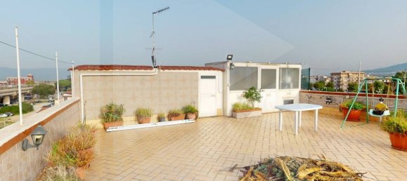 Квартира с 3 комнатами в Помильяно д’Арко, Италия № 24646 17