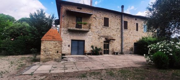 8غرفة منزل في Castiglion Fiorentino, Italy رقم 219074 7