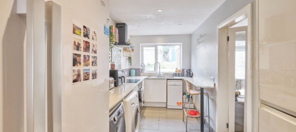 3 bedrooms House in Birmingham, United Kingdom No. 2902 6