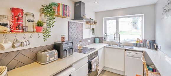 3 bedrooms House in Birmingham, United Kingdom No. 2902 5