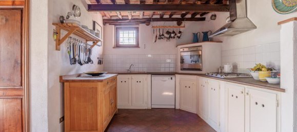 Земельный участок с 4 спальнями в Лукка, Италия № 57227 7