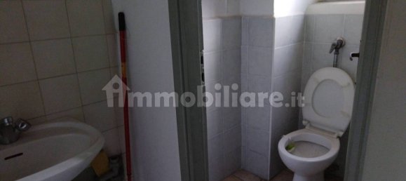 2 rooms Commercial property in Turin, Italy No. 160000 14
