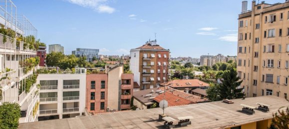 1 bedroom Apartment in Milan, Italy No. 295232 28