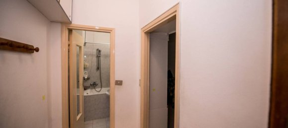 1 bedroom Apartment in Milan, Italy No. 295232 19