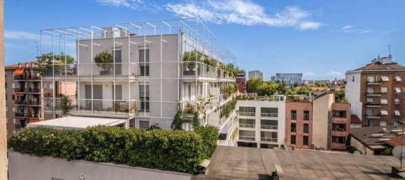 1 bedroom Apartment in Milan, Italy No. 295232 32